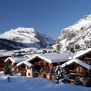 Odalys Les Hauts Du Rogoney Lägenhetshotell